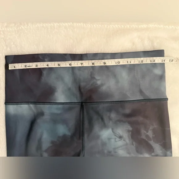 Athleta Elation Leggings - Picture 2 of 9